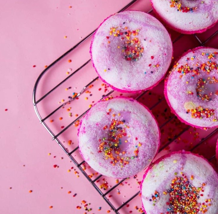 Donut Bath Bomb 180gm